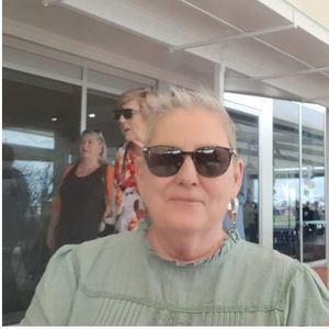 Meet your Posher, Karen